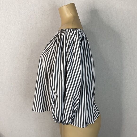 Ecru Lab Off Shoulder Top. Size Small / Medium New - Picture 2 of 10